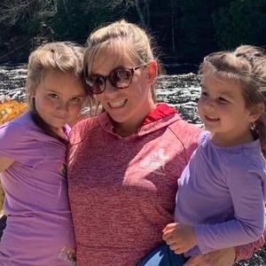 Meet your Posher, Stephanie